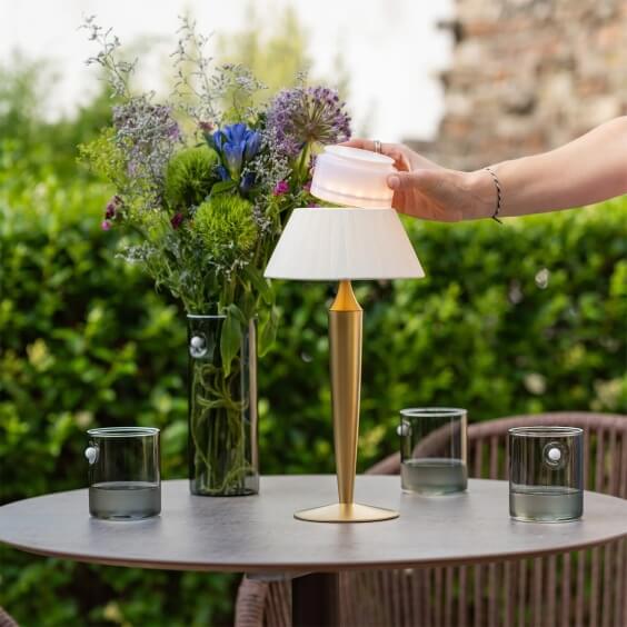 Flaminia Pro Lampada ricaricabile da tavolo Zafferano - Agof Store
