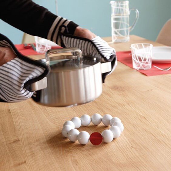 KONSTANTIN Perle Small Colour | Trivet | Agof Store